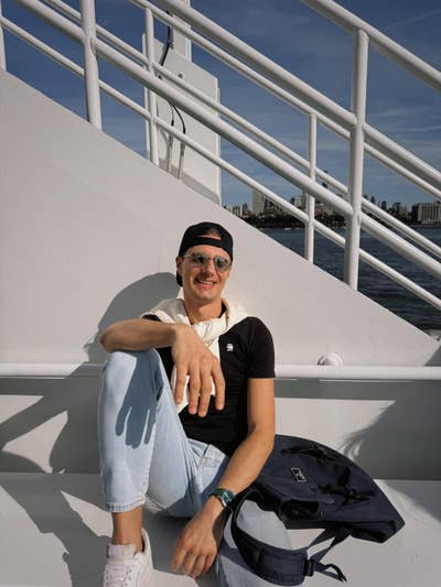 Room wanted in Manhattan, NY Main Photo