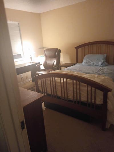 Room for rent  Main Photo