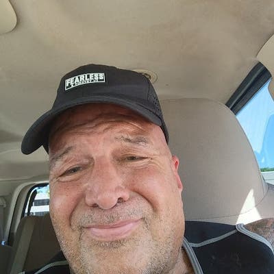 64 year old Male seeks a small or large room Main Photo