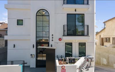 Experience the new popular way of living Main Photo