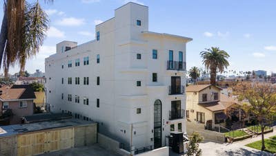 Experience the new popular way of living in Hollyw Main Photo