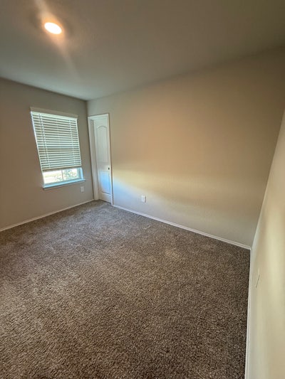 Private Bed/Bathroom - All Bills Included- Spring  Main Photo