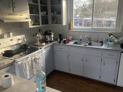 Room Available Main Photo