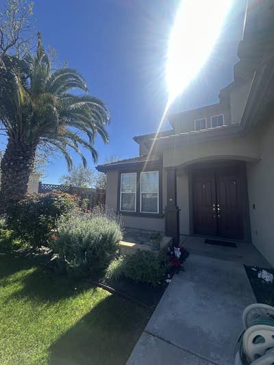 Spacious Downstairs Bedroom w/ Private Bathroom  Main Photo