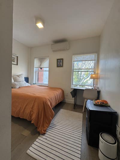 Sunny room for rent in East Harlem Main Photo