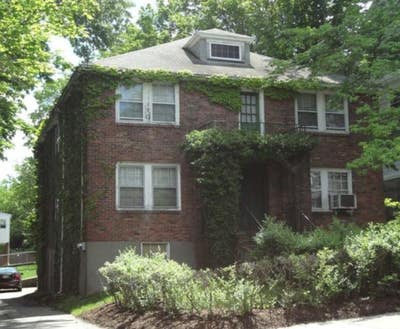 BC Campus Summer Sublet – Large Furnished Room Main Photo