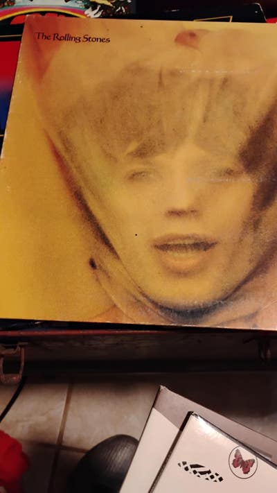 Room wanted in Phoenix Main Photo