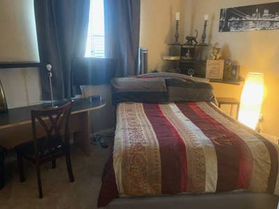 Large Furnished, All-Inclusive Room in Big House Main Photo