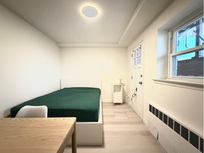 👍 Budget 1 Bed Room! Top-Convenient Location! Main Photo