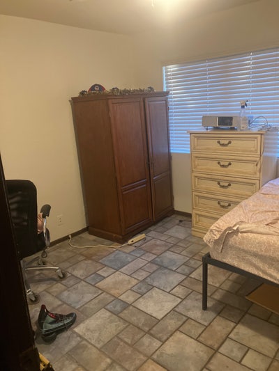 Rooms 4 rent Rancho /Gowan  Main Photo