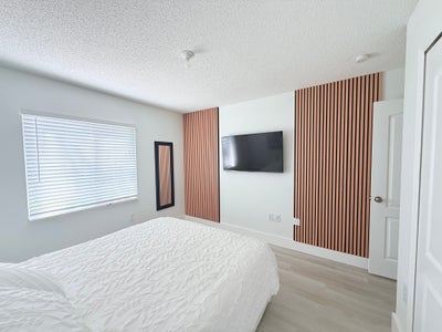 Beautiful, Modern New Home Main Photo