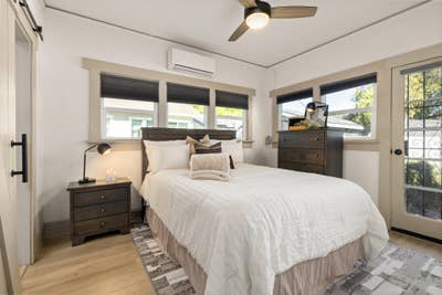 Modern Craftsman Oasis. Live in PasadenaAltadena b Main Photo