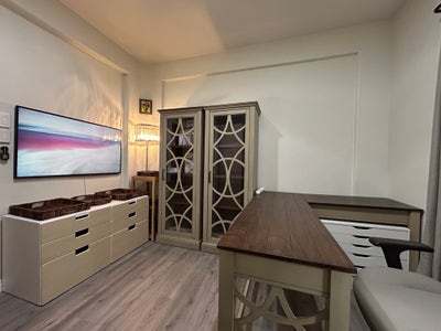 Unique Furnished Room in Quiet Family Neighborhood Main Photo