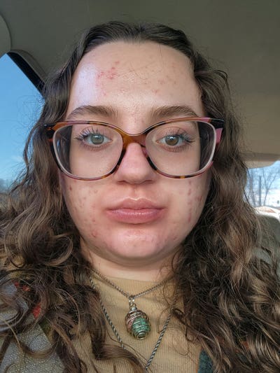  Looking  for  a roommate. Females preferred.
 Main Photo