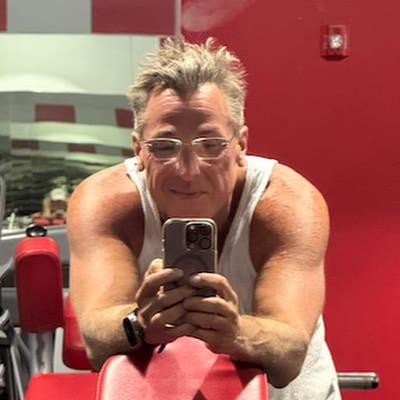 Room wanted in Fort Walton Beach, FL Main Photo