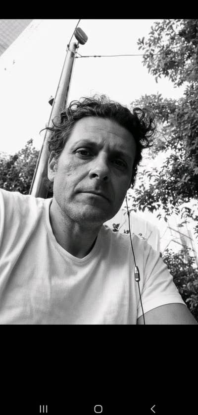 Looking to rent in Manhattan with others  Main Photo