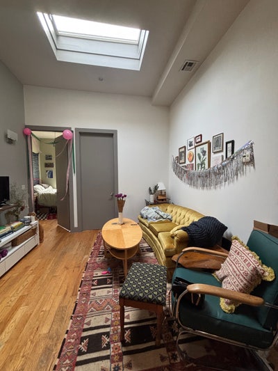 $1050 Room in Bushwick  Main Photo