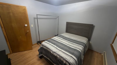 Furnished room for rent in Ironbound NJ Main Photo
