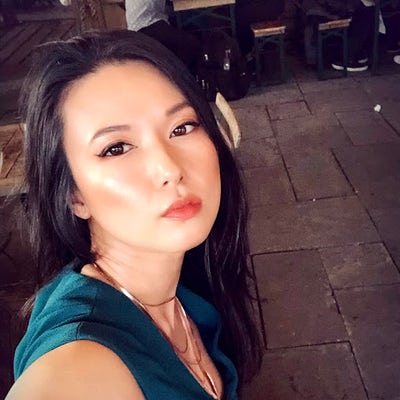 Responsible female looking for a room in LA Main Photo