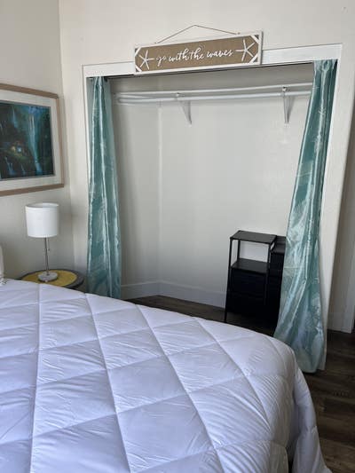 Beach house Room for Rent  Main Photo