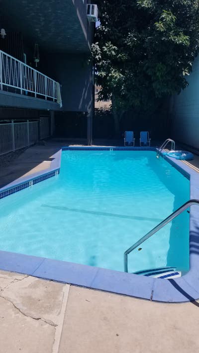 1 Bed 1 Bath Heart of Hollywood Main Photo