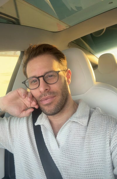 Room wanted in Costa Mesa, CA Main Photo