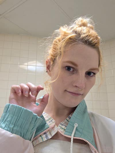 30 year old female looking for Simi Valley room Main Photo