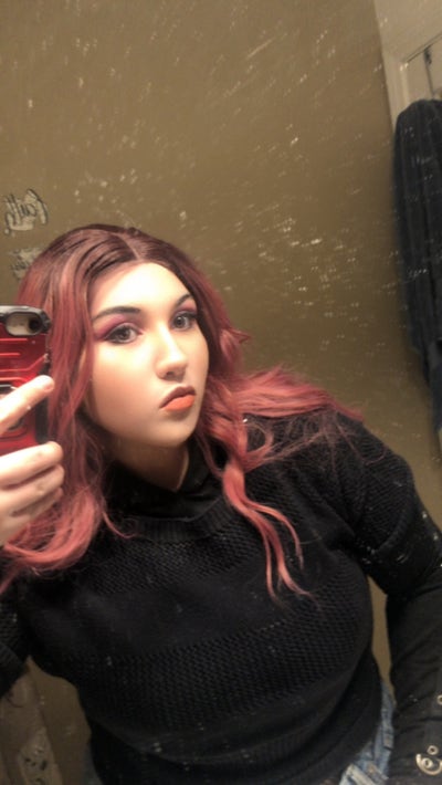 Student looking for a room in Los Angeles Main Photo