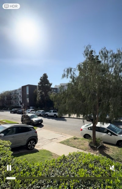 Bedroom for rent in nice apartment Main Photo