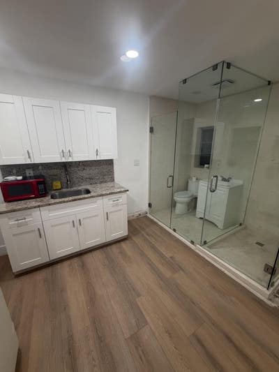 Heart of Miami — 5 Min to Brickell, Calle 8, Grove Main Photo