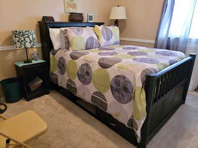 Cozy Keller home on a tree line street with privat Main Photo