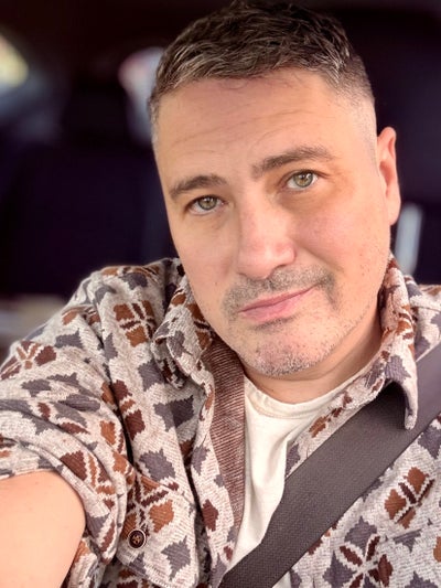 Male 46 looking for a room in LA or Long Beach Main Photo