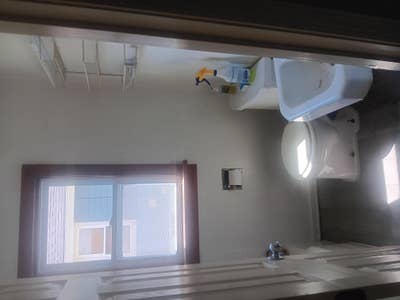 Nice one BR apartment recently updated. New windo Main Photo