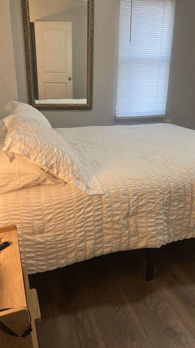 Brand New Suite Semi Private Bath  Min to Stadium  Main Photo