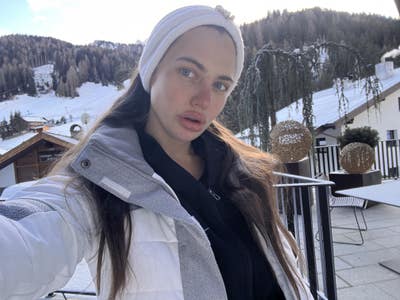 34 year old woman looking for a room in LA Main Photo