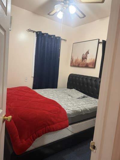 Room for rent  Main Photo