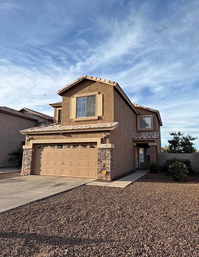 3 rooms available for rent Main Photo