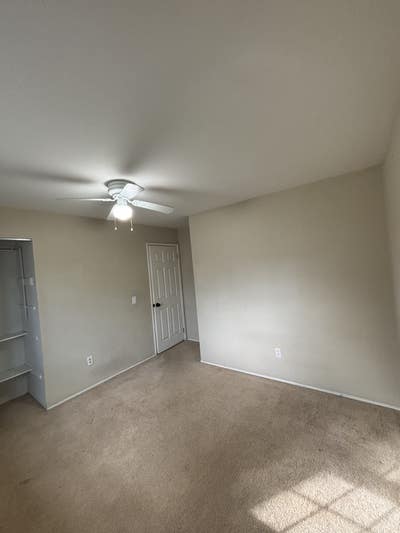 Private Room for Rent Main Photo