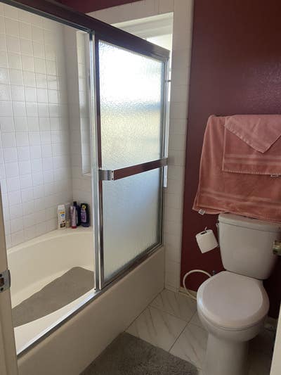 Large Master Bedroom with private bath and balcony Main Photo