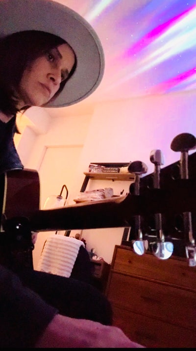 Insane view. Luxury, laughs and music. Let’s go! Main Photo