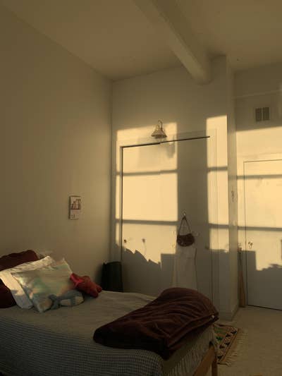 Spacious Room Available Shared Apt Main Photo