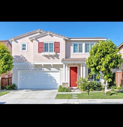 We need a third roommate in our beautiful home! Main Photo