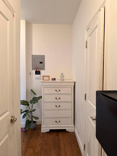 Private room available in Woodside, Queens  Main Photo