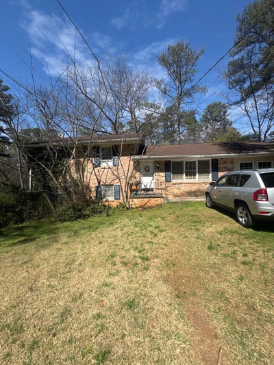 Creative Home In Decatur Seeking  Main Photo