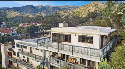 ✨ 2 Bedrooms with Private Bathrooms Main Photo