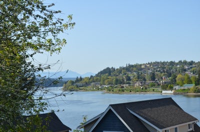 Waterfront Duplex Retreat w Private BalconyDen & S Main Photo