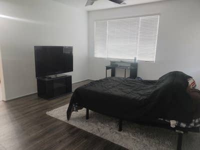 $1350 room for rent Main Photo