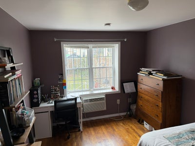 Primary Bedroom w/ Private Bath in Williamsburg Main Photo