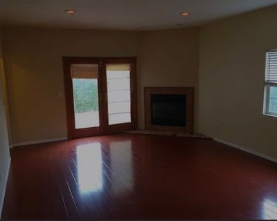 Roommate Wanted in Lakewood, CA! Main Photo