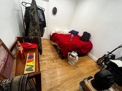 Room 4 Rent in Community House Silverlake Main Photo